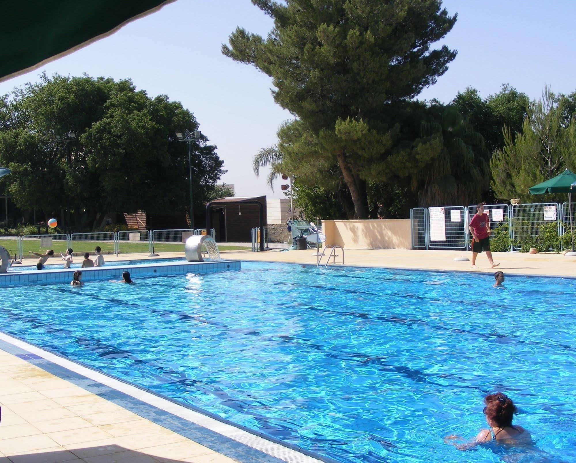 Shoresh Green Hills Family Suites Hotel المظهر الخارجي الصورة